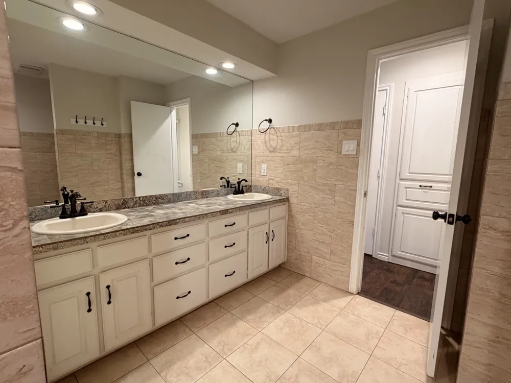 2024 Saint Andrews Court Arlington, TX 76011