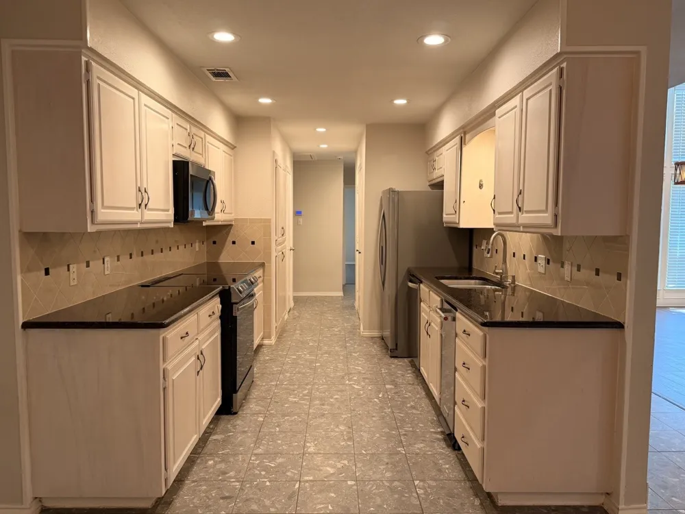 2024 Saint Andrews Court Arlington, TX 76011