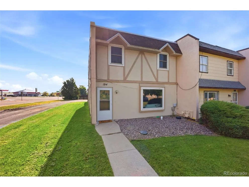 194 Gamble Lane Pueblo, CO 81001