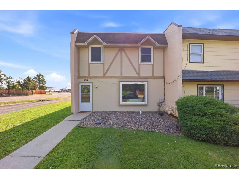 194 Gamble Lane Pueblo, CO 81001