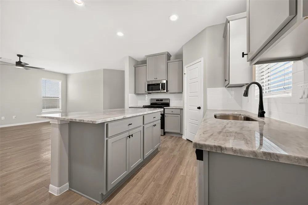 217 Green Jupiter Way Brookshire, TX 77423
