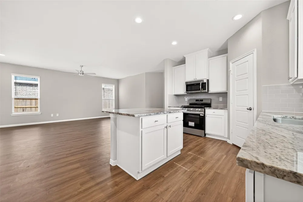 217 Green Jupiter Way Brookshire, TX 77423