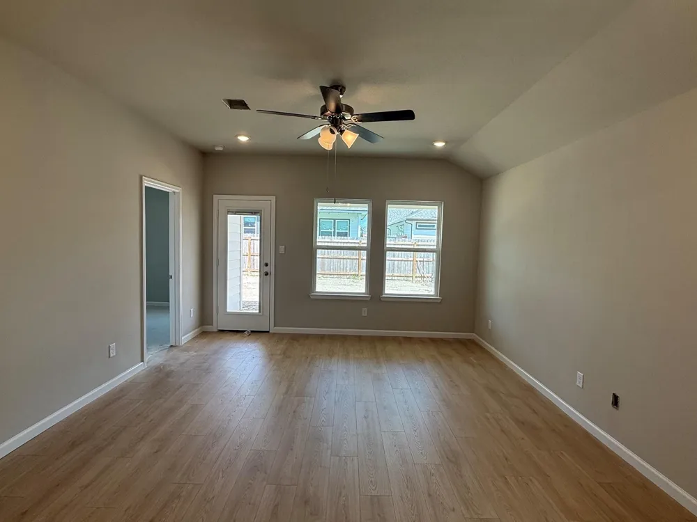 904 Lady Bird Lane College Station, TX 77845