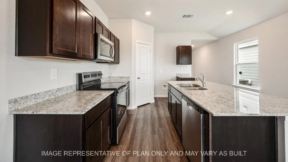 904 Lady Bird Lane College Station, TX 77845