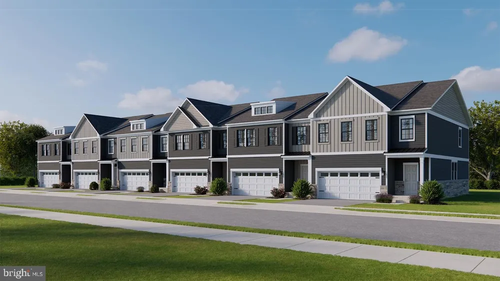 16 NORWICH LANE Moorestown, NJ 08057