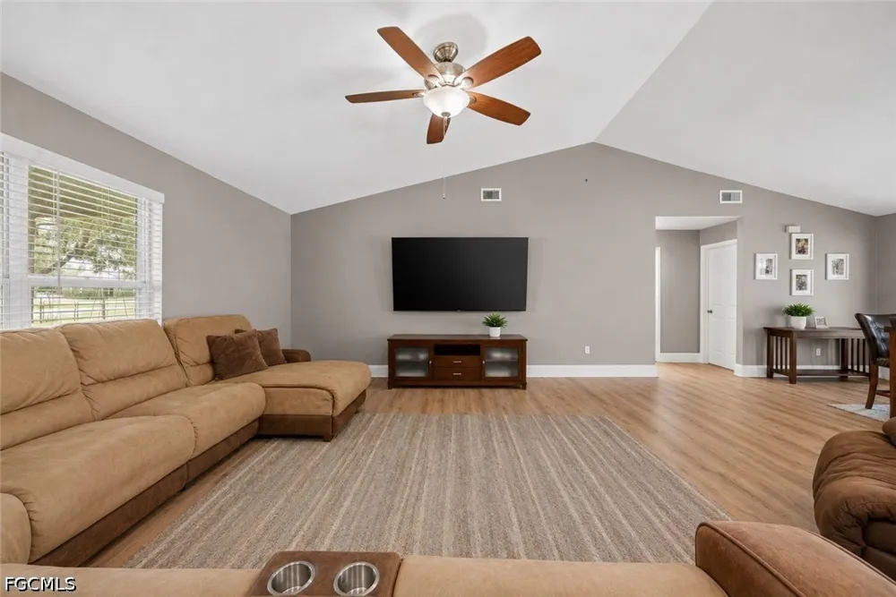 S Oak Street Labelle, FL 33935