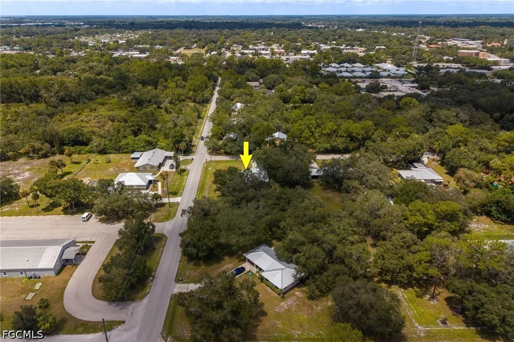 S Oak Street Labelle, FL 33935