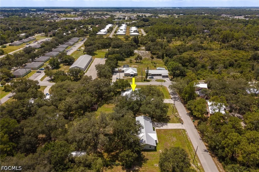 S Oak Street Labelle, FL 33935