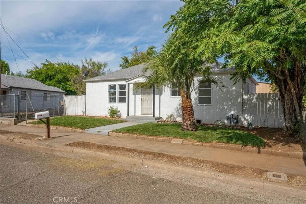 2634 Lanning Redding, CA 96001