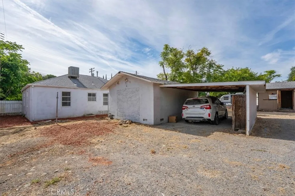 2634 Lanning Redding, CA 96001
