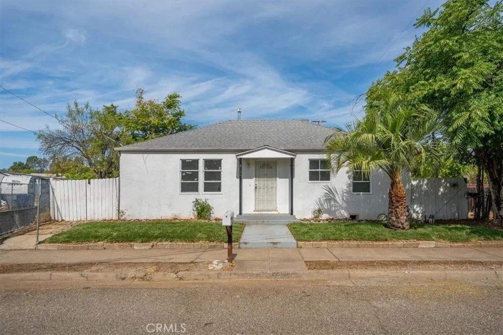 2634 Lanning Redding, CA 96001