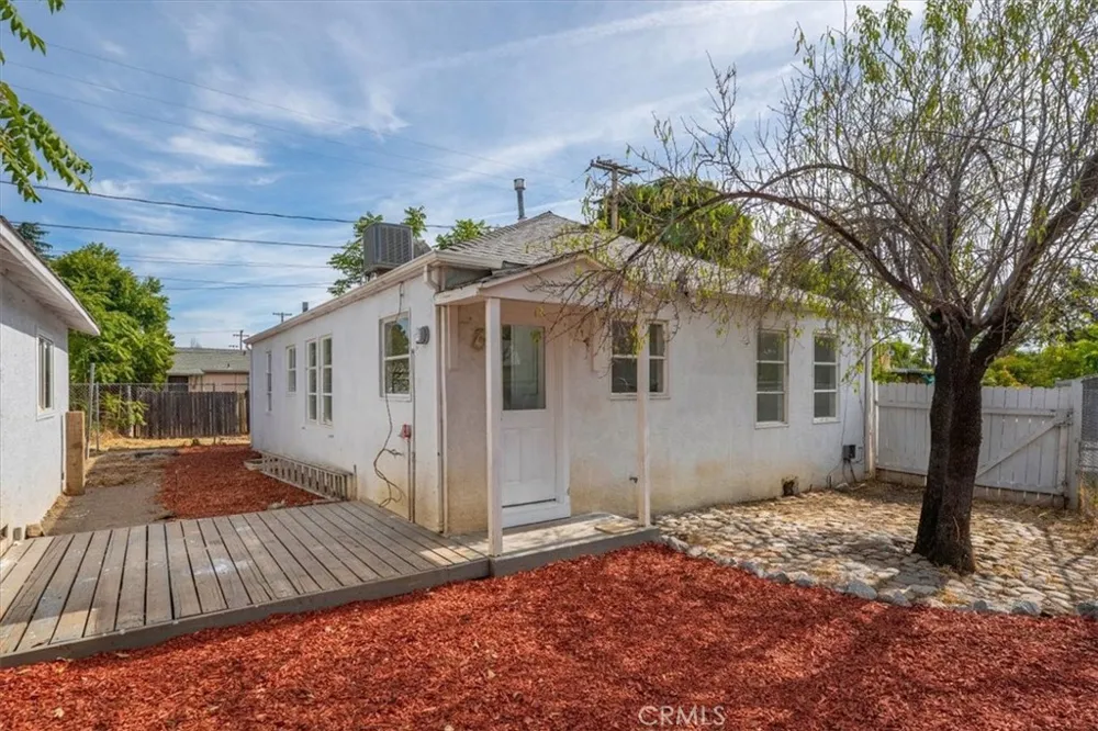 2634 Lanning Redding, CA 96001