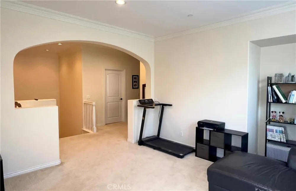 39 Arrowhead Irvine, CA 92618
