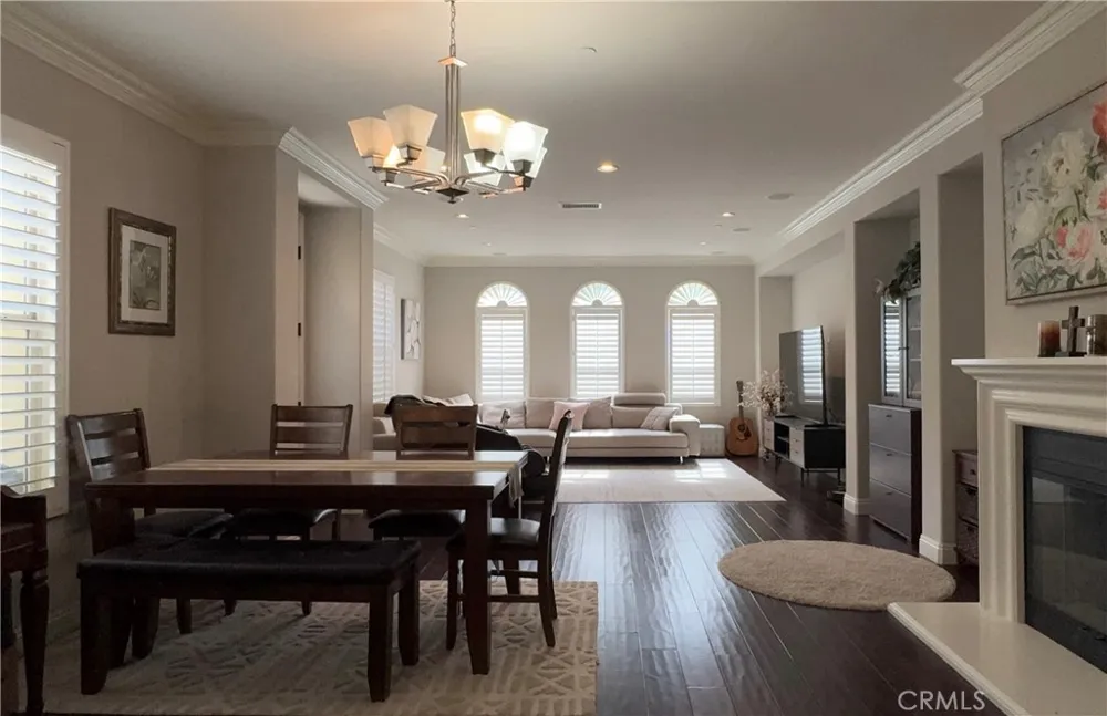 39 Arrowhead Irvine, CA 92618