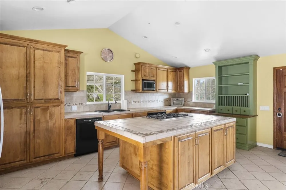 39661 San Francisquito Canyon Road Other, CA 91390