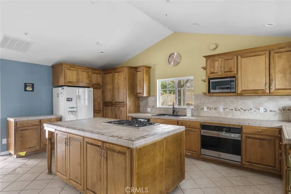 39661 San Francisquito Canyon Road Other, CA 91390