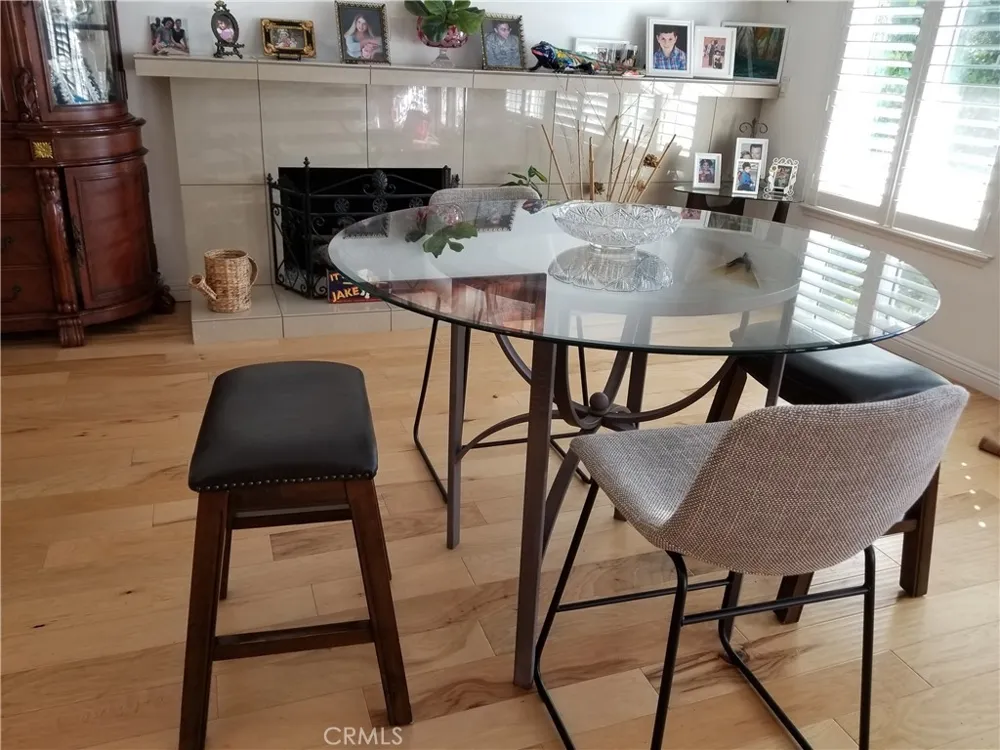 5920 Carell Agoura Hills, CA 91301