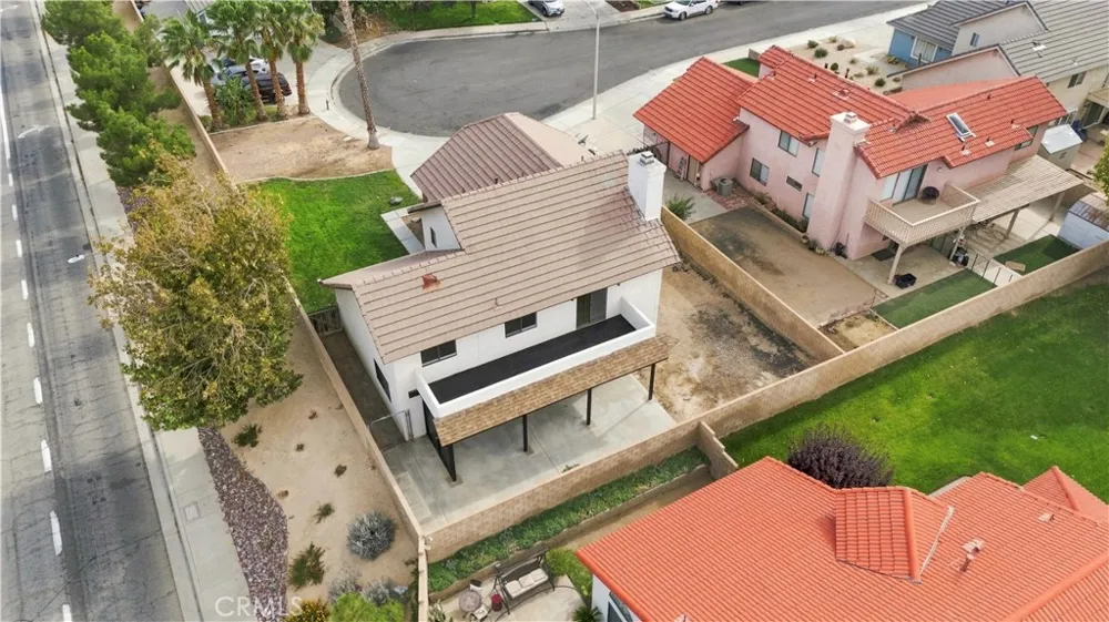 2001 Comstock Court Palmdale, CA 93551