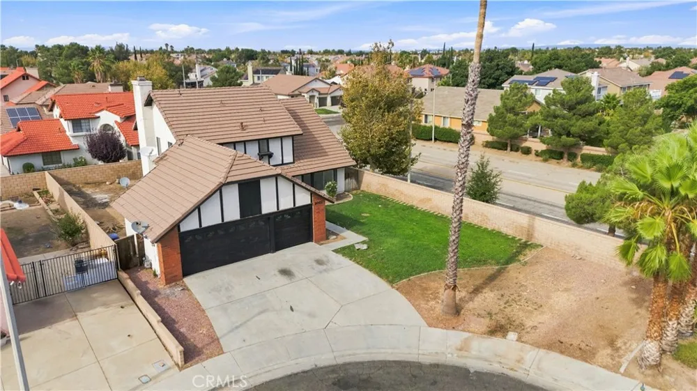 2001 Comstock Court Palmdale, CA 93551