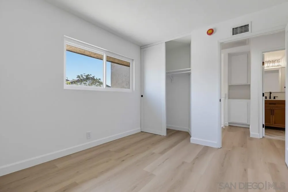 3249 Caminito Eastbluff #31 La Jolla, CA 92037