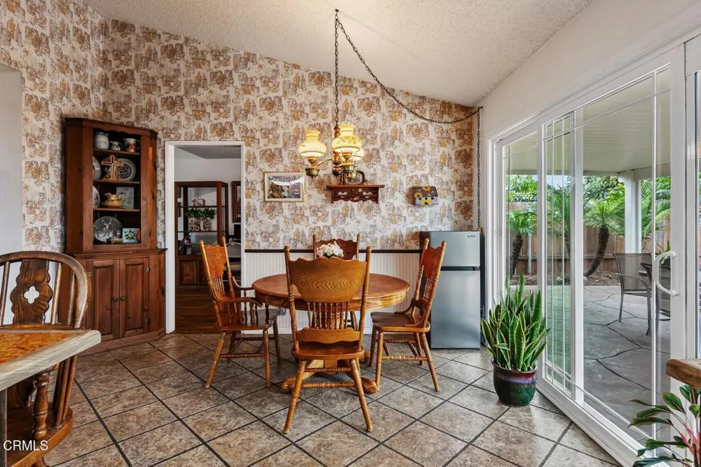 1553 Sierra Madre Drive Camarillo, CA 93010