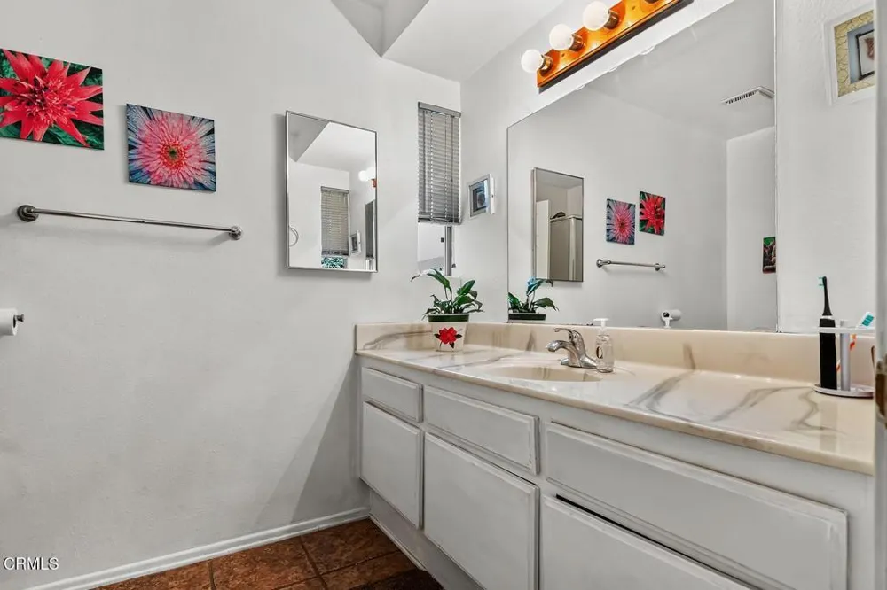 1553 Sierra Madre Drive Camarillo, CA 93010