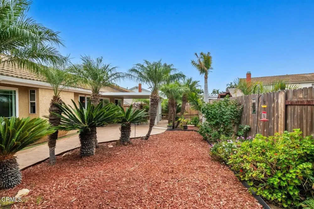 1553 Sierra Madre Drive Camarillo, CA 93010
