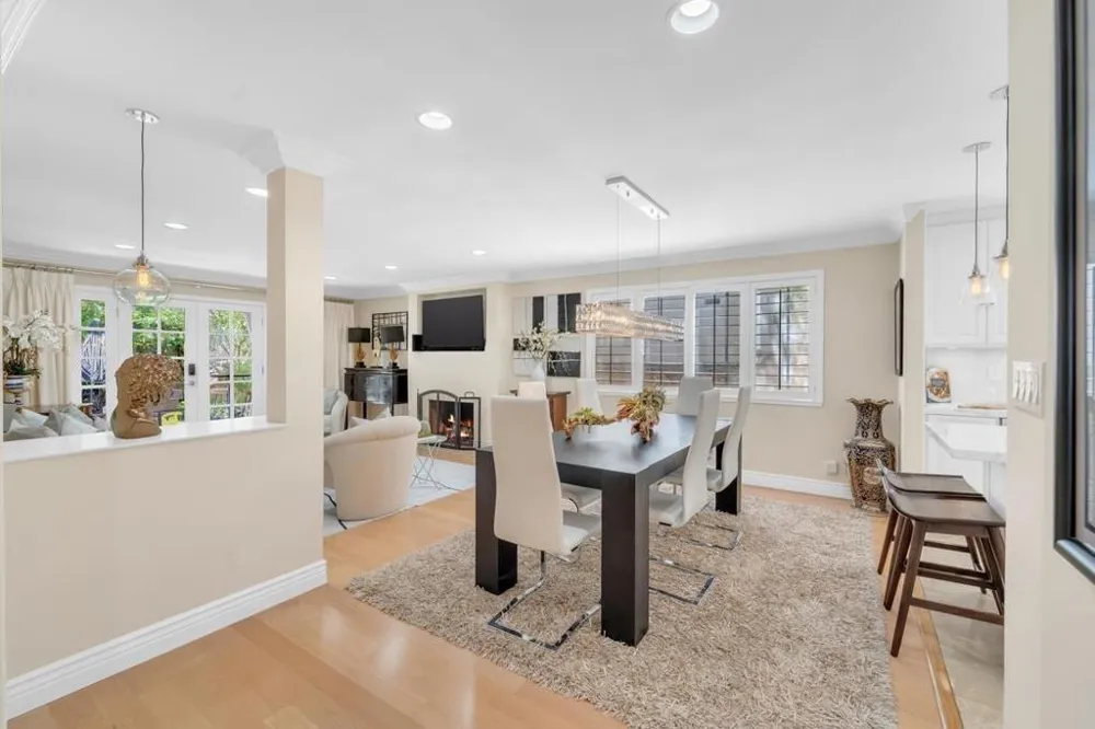 600 Pennsylvania Avenue #22 Los Gatos, CA 95030