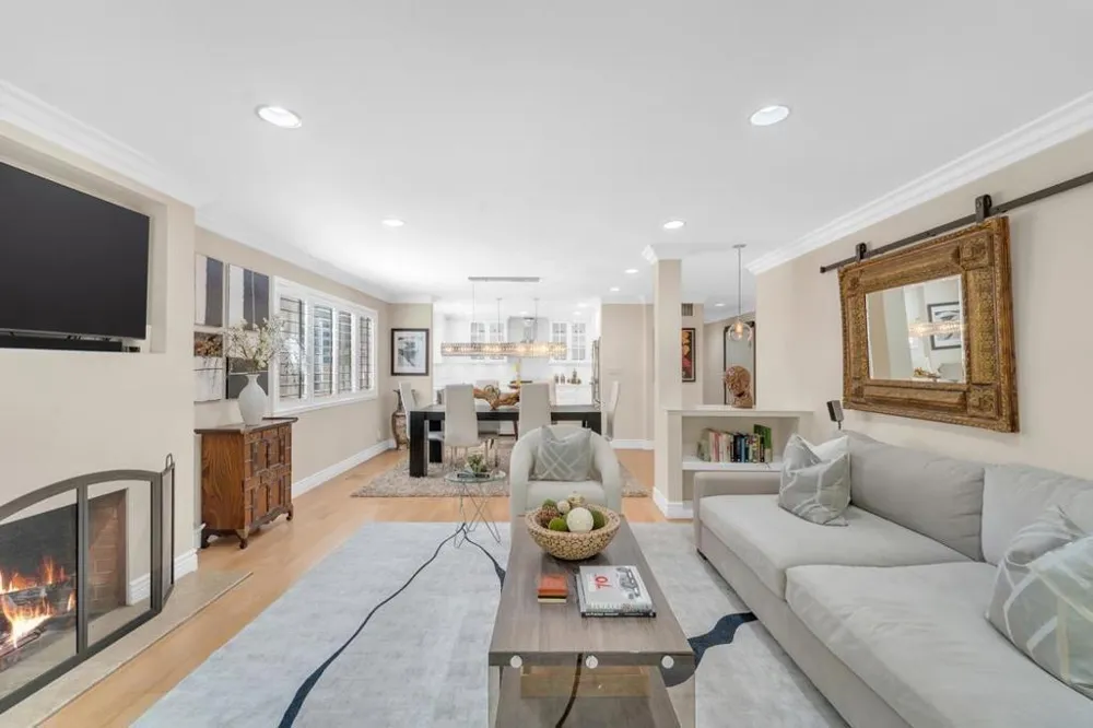 600 Pennsylvania Avenue #22 Los Gatos, CA 95030