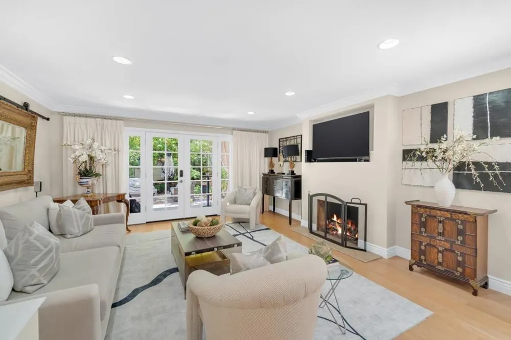 600 Pennsylvania Avenue #22 Los Gatos, CA 95030