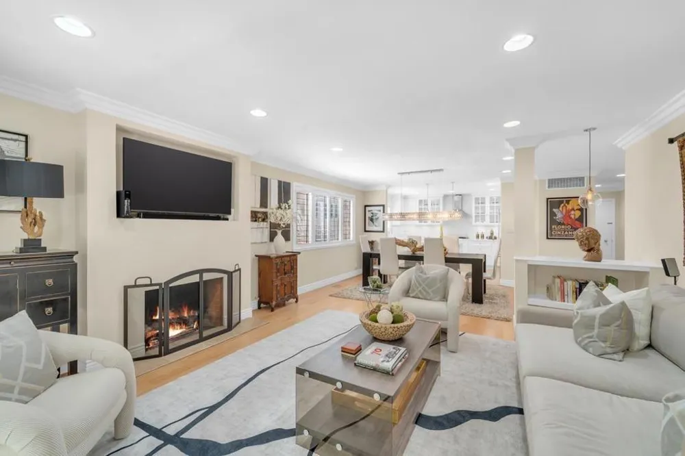 600 Pennsylvania Avenue #22 Los Gatos, CA 95030