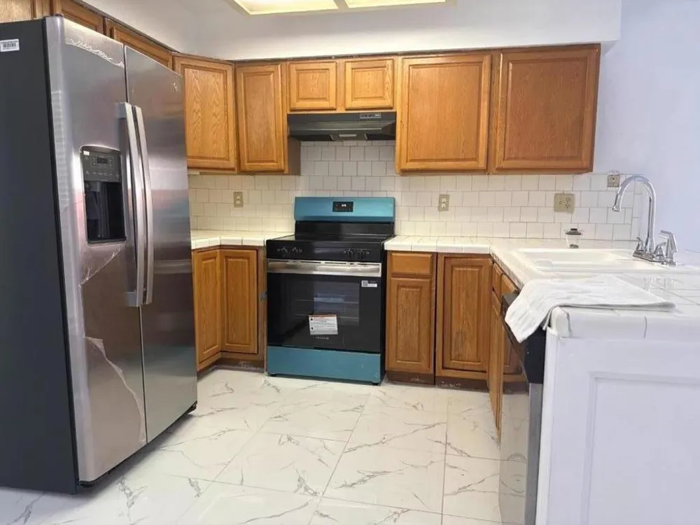 2403 Bordeaux Avenue Stockton, CA 95210