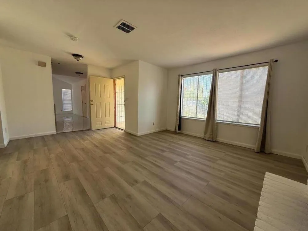 2403 Bordeaux Avenue Stockton, CA 95210