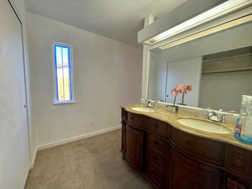2403 Bordeaux Avenue Stockton, CA 95210