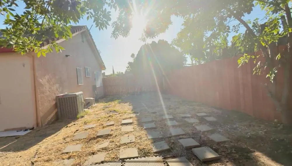 2403 Bordeaux Avenue Stockton, CA 95210