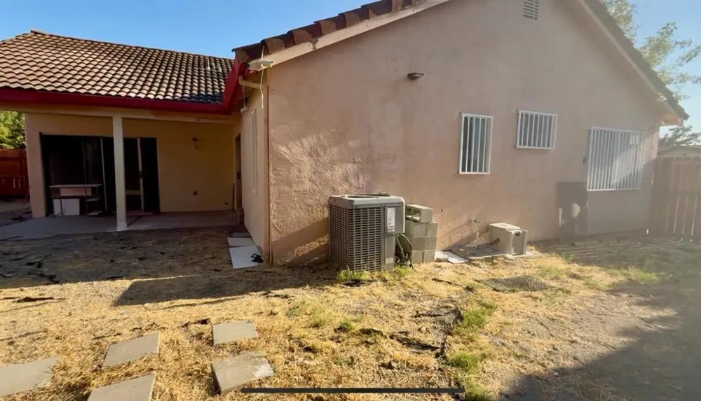 2403 Bordeaux Avenue Stockton, CA 95210