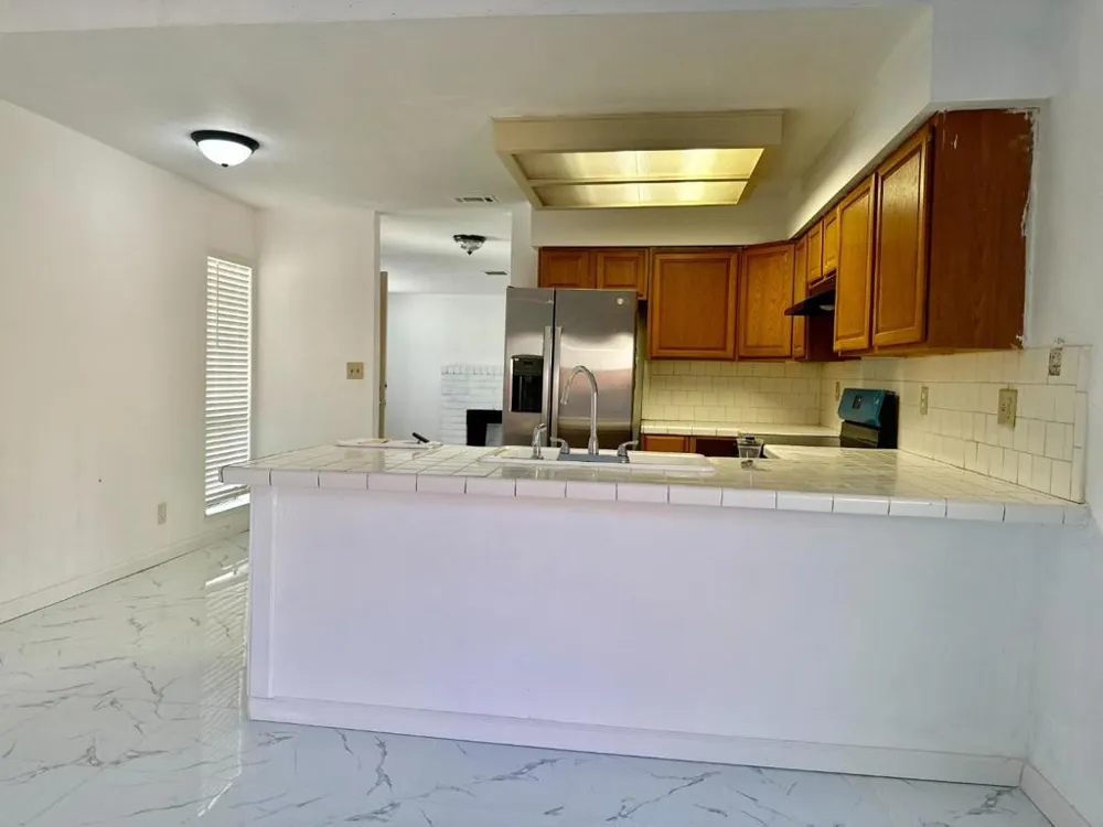 2403 Bordeaux Avenue Stockton, CA 95210
