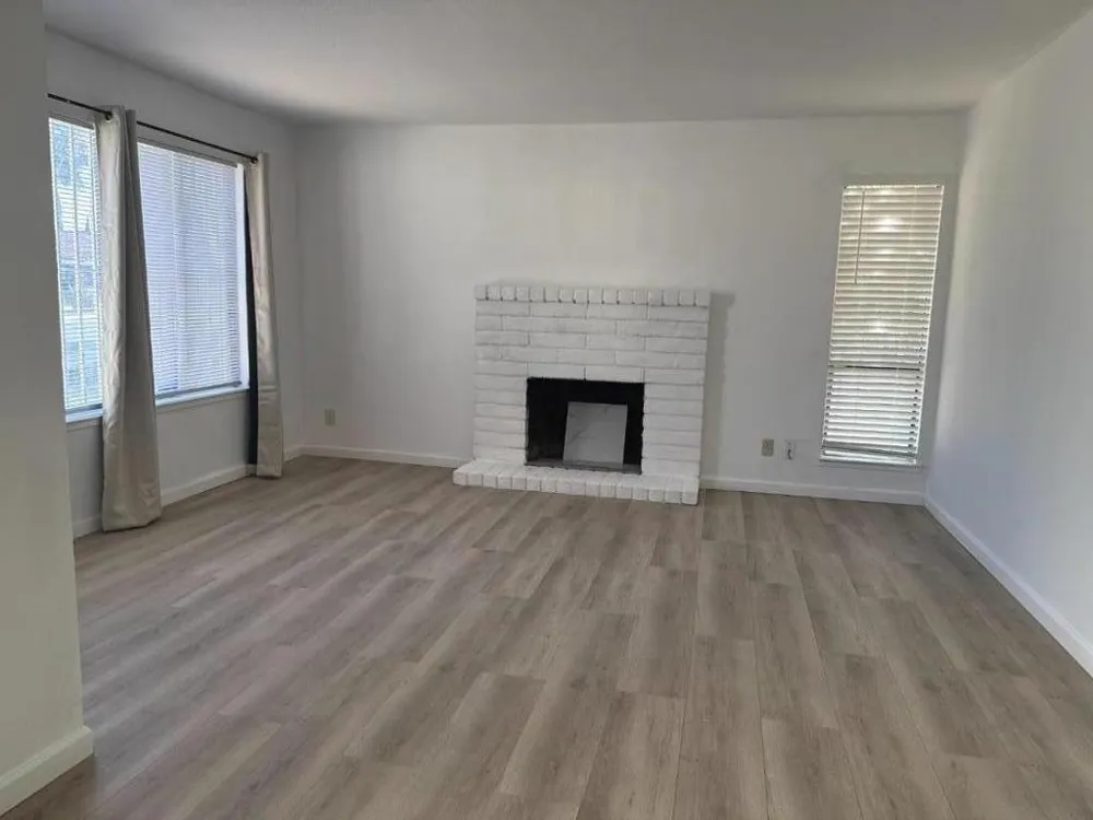 2403 Bordeaux Avenue Stockton, CA 95210
