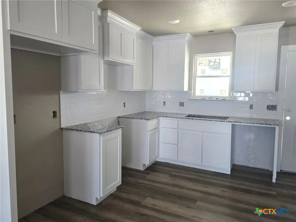 502 14th Street Gatesville, TX 76528