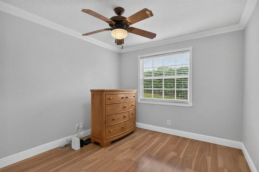 7516 NW 88th Terrace Tamarac, FL 33321