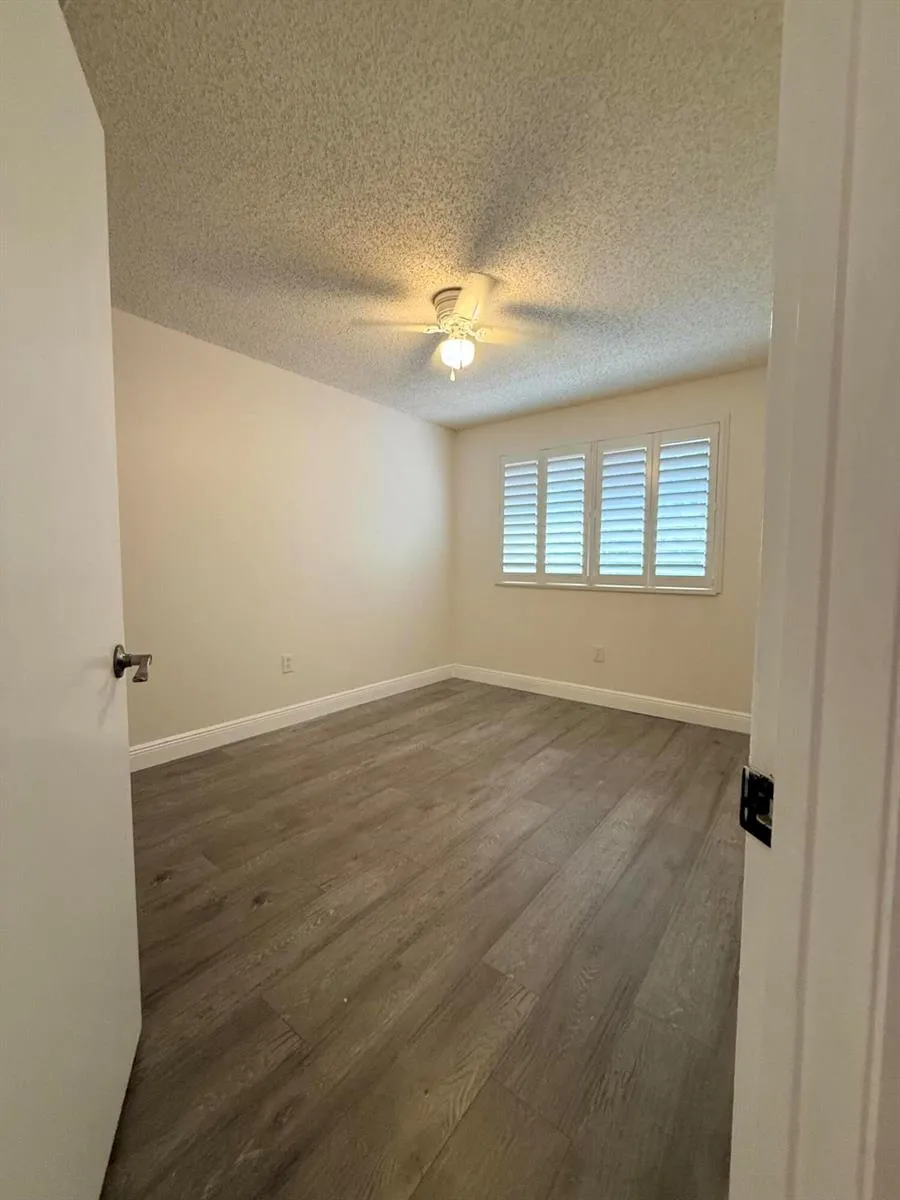 612 UNIVERSITY DRIVE Plantation, FL 33324