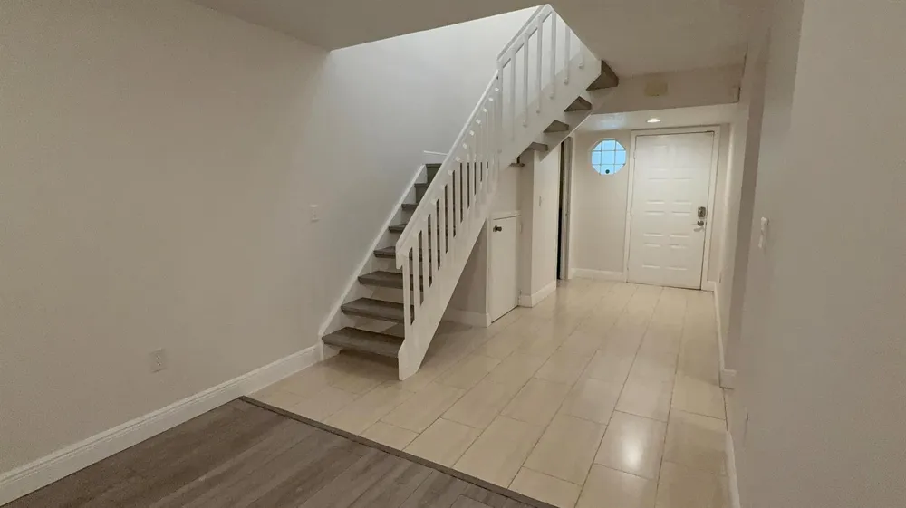 612 UNIVERSITY DRIVE Plantation, FL 33324