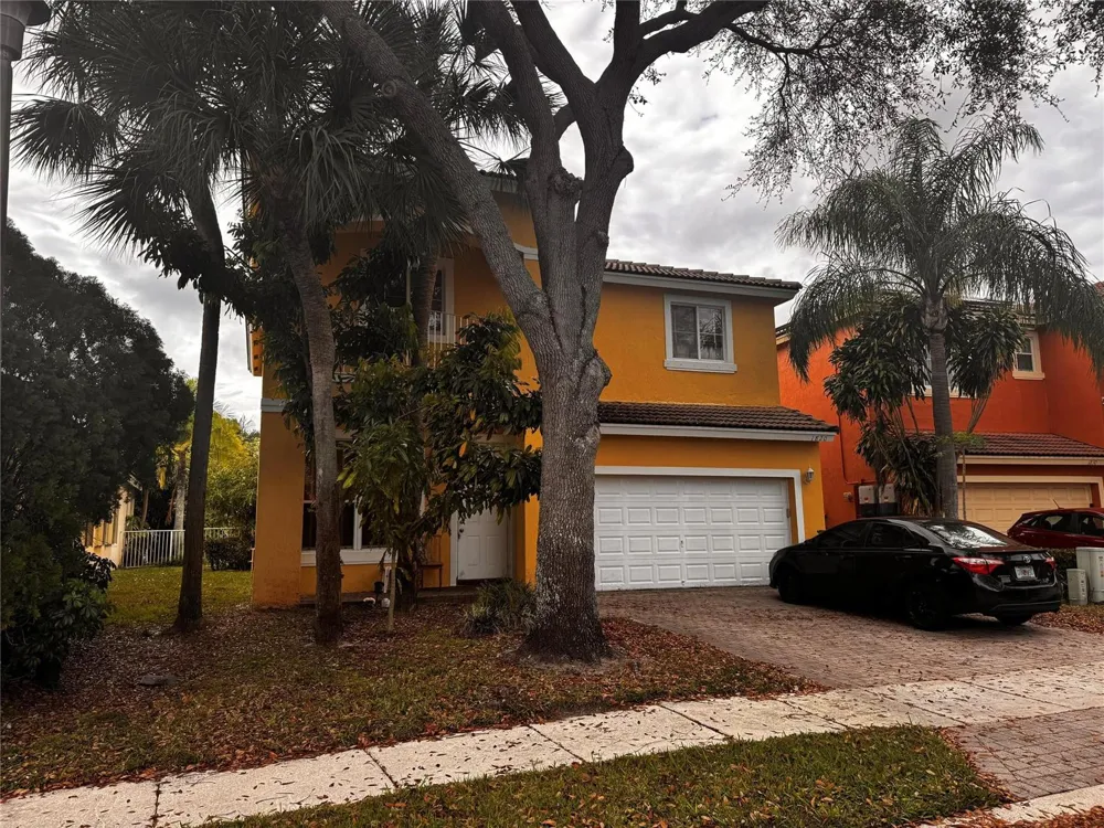 1820 NW 78th Avenue Pembroke Pines, FL 33024