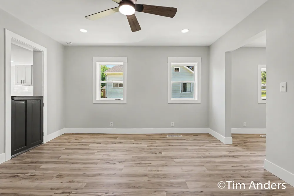 307 S East Street St Louis City, MI 48880
