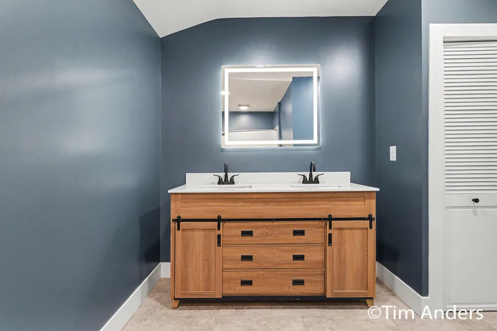 307 S East Street St Louis City, MI 48880