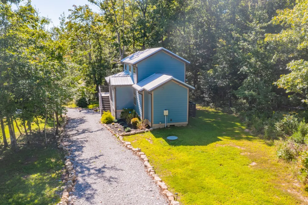 246 Hemlock Cv Tracy City, TN 37387
