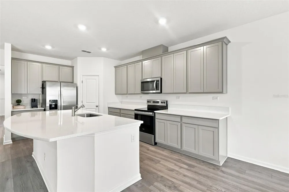 4768 ARGAND DRIVE Jacksonville, FL 32218