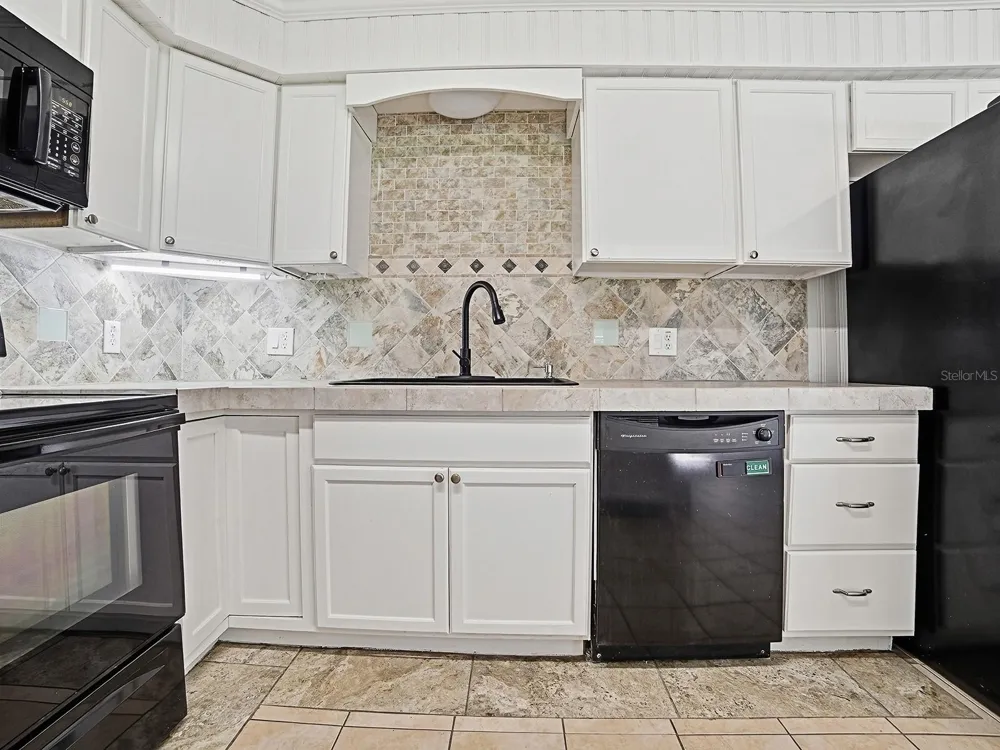 1361 PETERS DRIVE Leesburg, FL 34748