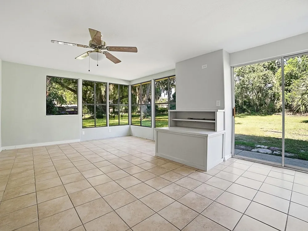 1361 PETERS DRIVE Leesburg, FL 34748