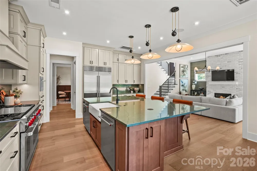 1012 McCoy Farm Drive Wesley Chapel, NC 28104